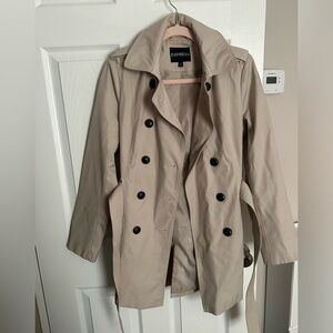 Express trench coat in khaki